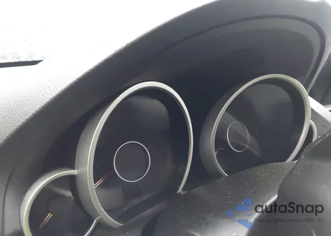 2011 Acura Tl 3.7 z USA, uszkodzony, nr VIN 19UUA9F5XBA001368